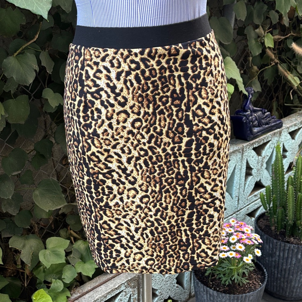 Agnes Orinda Leopard Print Pencil Skirt - Black & Tan